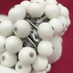 Vintage Milk Glass Beaded Cluster Bracelet Dangle Cluster 5-5/8″ IC Expandable