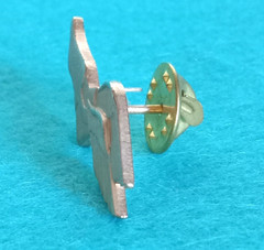 Gold Tone Hermes Talaria of Mercury Sandal Foot with Wings Lapel Pin Brooch