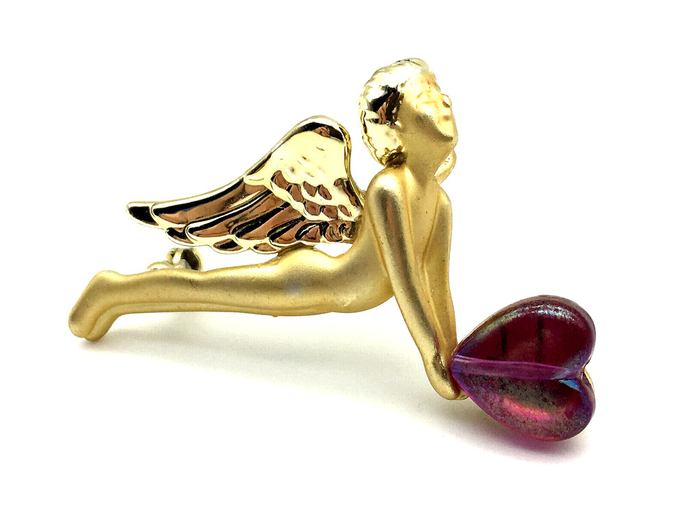 CAJC Vintage GoldTone Metal Winged Cherub HoldIng Amethyst Color Glass Heart Pin