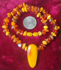 Vintage Baltic Butterscotch Egg Yolk and Cognac Amber Tear Drop Necklace 16.5″
