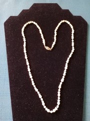 ​Vintage Carved Mother of Pearl Tulip Necklace 14K Gold Filled Clasp 14/20 25″