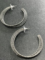 Vintage 2” Silver Tone Metal Wired Hoop Earrings