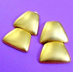 VTG RUNWAY LES BERNARD 2 1/4″ DANGLE TIERED SATIN GP EARRINGS 70s MODERNIST CLIP