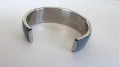 Vtg Estate Jewelry Artisan Metal Cuff Bracelet Coral Denim Blue & White Inlay