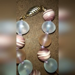 swirled frosted glass beaded fishhook gold tone clasp necklace knotted 18in