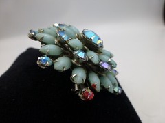 Beautiful Vintage Pin Brooch, 2 Inches, Round, Shades of Blue, AB Accents