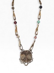 VINTAGE LARRY VRBA FOR CASTLECLIFF PRIMITIVE TRIBAL FACE PENDANT NECKLACE