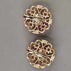 Vintage Avon Clip On Earrings Gold Tone Round Filigree .75″
