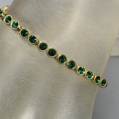 VTG Green Rhinestone Tennis Bracelet Gold Tone Faceted Glass Bezel Fold Over 7″