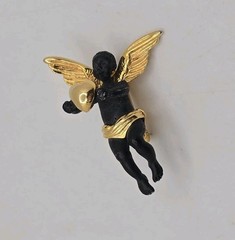 Vintage Coreen Simpson Black Cherub Brooch Gold Tone Cupid Heart Pin Signed