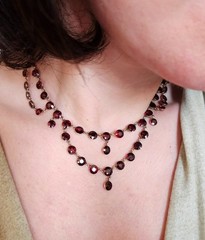 English Late Georgian Early Victorian Almandine Swags Garnet 9 KT Gold Necklace