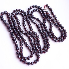 Vintage Long Faceted Garnet Necklace – NO TARIFF