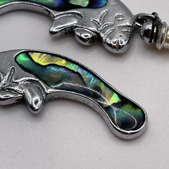 Earrings Animals Manatee Abalone Multicolor Silver Tone Small Metal Jewelry