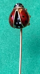 ANTIQUE ENAMEL AND 14k GOLD LADYBUG STICK PIN