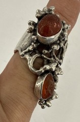 Vintage Modernist Brutalist Ring Amber Resin Cabochon Abstract Size 7.5