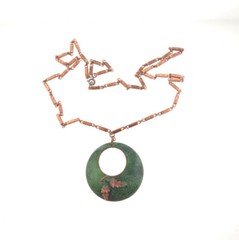 Vintage Enamel Circle Pendant Necklace 2.75 * 28 in