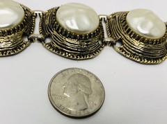Vintage Beaded Simulated pearl Statement￼ bracelet 6 1/2 inches