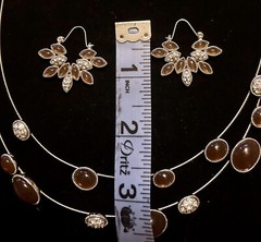 Era 2000’s Wire Necklace And Matching Earrings