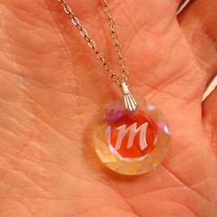 Vintage Iridescent Glass M Pendant Necklace Silver Tone Chain Choker Length 39cm