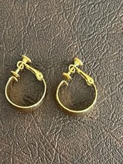 Vintage Gold Tone Napier Wide Hinged Clip on Hoop Earrings 1″ Costume Jewelry
