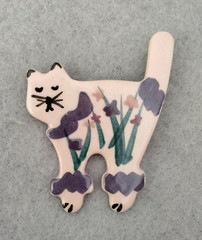 Handmade Ceramic Cat Brooch (167 – 2452)