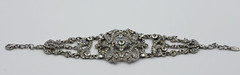 VCLM Aurora Borealis Crystal Chain Bracelet Silver-Tone Floral 8″ Lobster Clasp