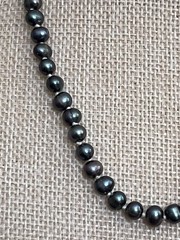 Freshwater Pearl Necklace 16″ Hand Knotted Peacock Iridescent 925 Clasp