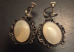Vintage Sterling Silver Mother of Pearl Screw Back Earrings Southwestern