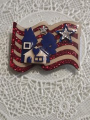 Vintage Lucinda Signed House Pin/Brooch July 4th Patriotic Flag Red/White/Blue