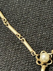Antique Gold Tone Filigree Hand Painted Rose Faux Pearl Pendant Necklace 14”