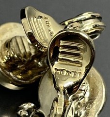 Monet Women’s Clip On Earrings Gold Tone Metal Faux Pearl Rhinestone 0.6”