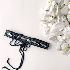 Vintage 90s beaded choker