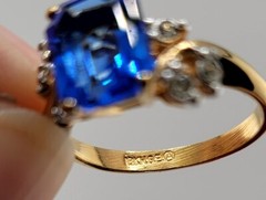 Vtg Sz 8 Ring Blue Clear Cubic Zirconia Beautiful Jewelry Elegant Glam Signed A
