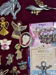 Vintage Estate Angel Religious PJewelry Lot 68 Pieces WHBM GLORIA DUCHIN AAi Baj