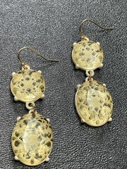 Vintage 2” Yellow Faceted Lucite White Lace Metal Dangle Earrings