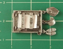 VTG c1980’s DANECRAFT MVP BASEBALL PHOTO FRAME DANGLE CHARM PEWTER BROOCH PIN