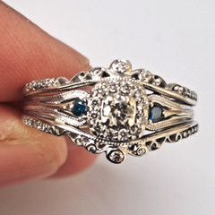 Vintage 14k gold white diamond blue diamond regal ring 6.1 grams Stunning!