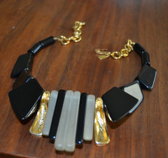 Park Lane Kontiki Black/Frosted Lucite Bib Necklace ART DECO STYLE Vtg Gold Tone