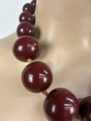 Rare Antique Cherry Red Bakelite Beads Round Graduating Necklace Jewelry 183g