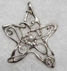 HAGIT GORALI Sterling Vintage Israel Pearl Star Pendant W Chain