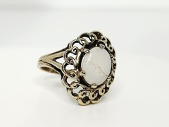Vintage 14KHGE Gold Plated Ring with White Opal Gemstone – Cracked Stone, READ