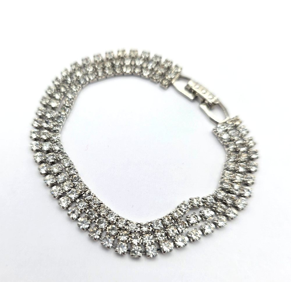 Rhinestone Tennis Bracelet Triple Row Silver Tone Box Clasp 6.75″ Vintage
