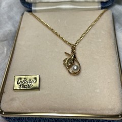 VTG Gold Toned. Cultured Pearl Pendant Necklace 16” Nos