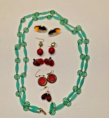 Nice Group Of Vintage Plastic Jewelry Carved Marbled Bakelite Earrings & Others