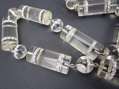 OUTSTANDING ART DECO 1980’S ITALIAN LUCITE RHINESTONE 33″ STATEMENT NECKLACE