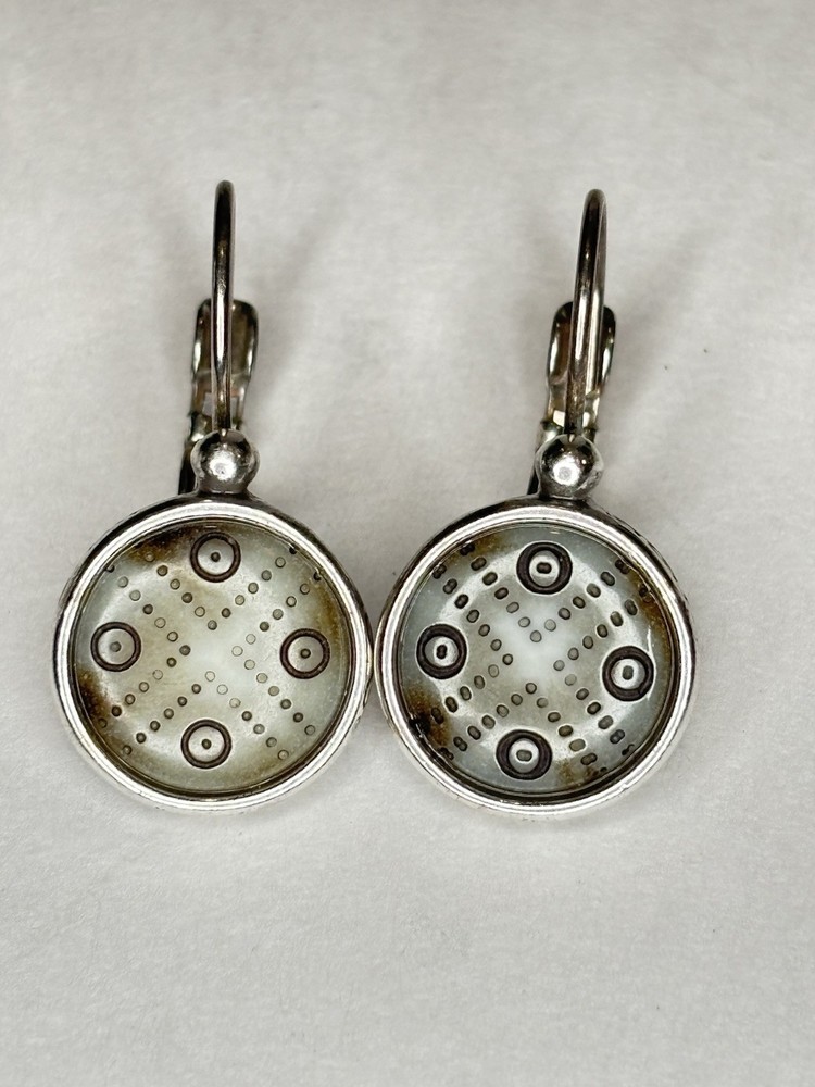 Vintage Silver Tone Leverback Earrings Round Disc Geometric Dot Etched Dangle