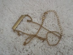 Goldtone ” be brilliant ” Necklace (K37)