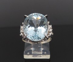 Vintage 9.43ct Oval Cut Aquamarine & 0.06ct Diamond Platinum Ring Size 6.75