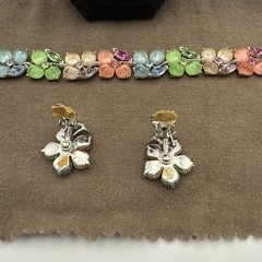 Vintage LISNER Multi Color Multicolor Thermoset Necklace Bracelet Earrings Set