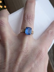 Vintage Art Deco UNCAS Faceted Blue Glass Rhinestone Gold Filled Ring sz 6.25